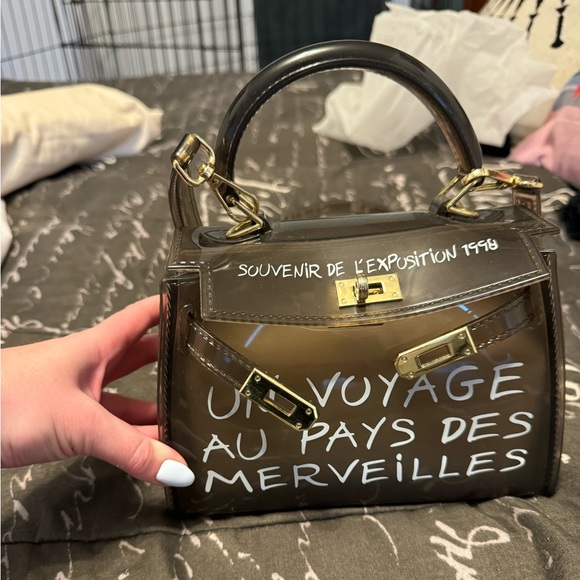 Silicone Crossbody Bag - Picture 2 of 7